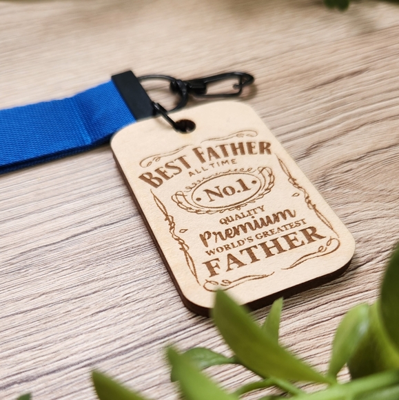 DAD GIFT!!! Keychain Wristlet with Laser Engraved Pendant - Best Father Ever - Picture 6 of 9